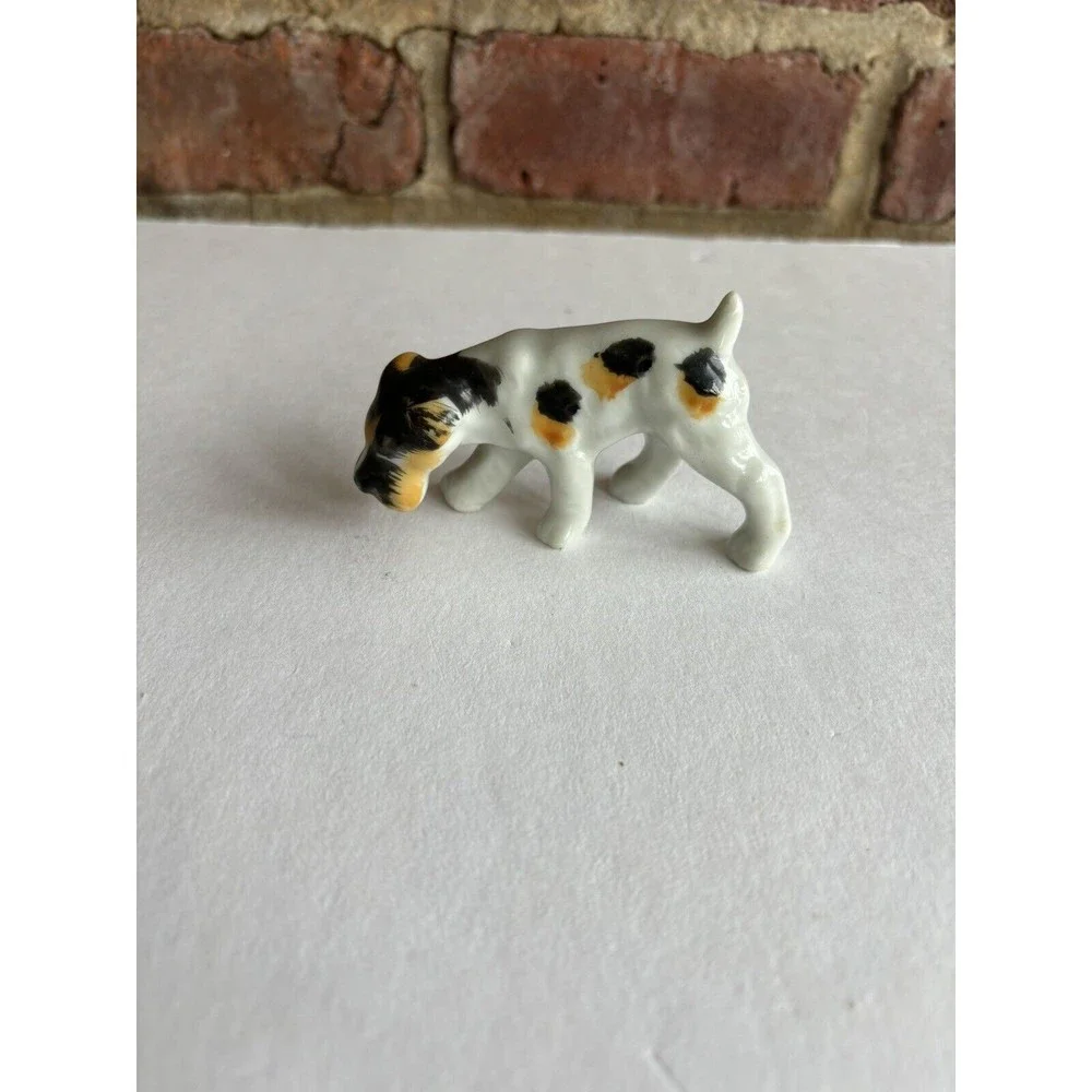 VINTAGE TERRIER/SCHNAUZER DOG FIGURINE JAPAN HAND PAINTED PORCELAIN 3” LENGTH